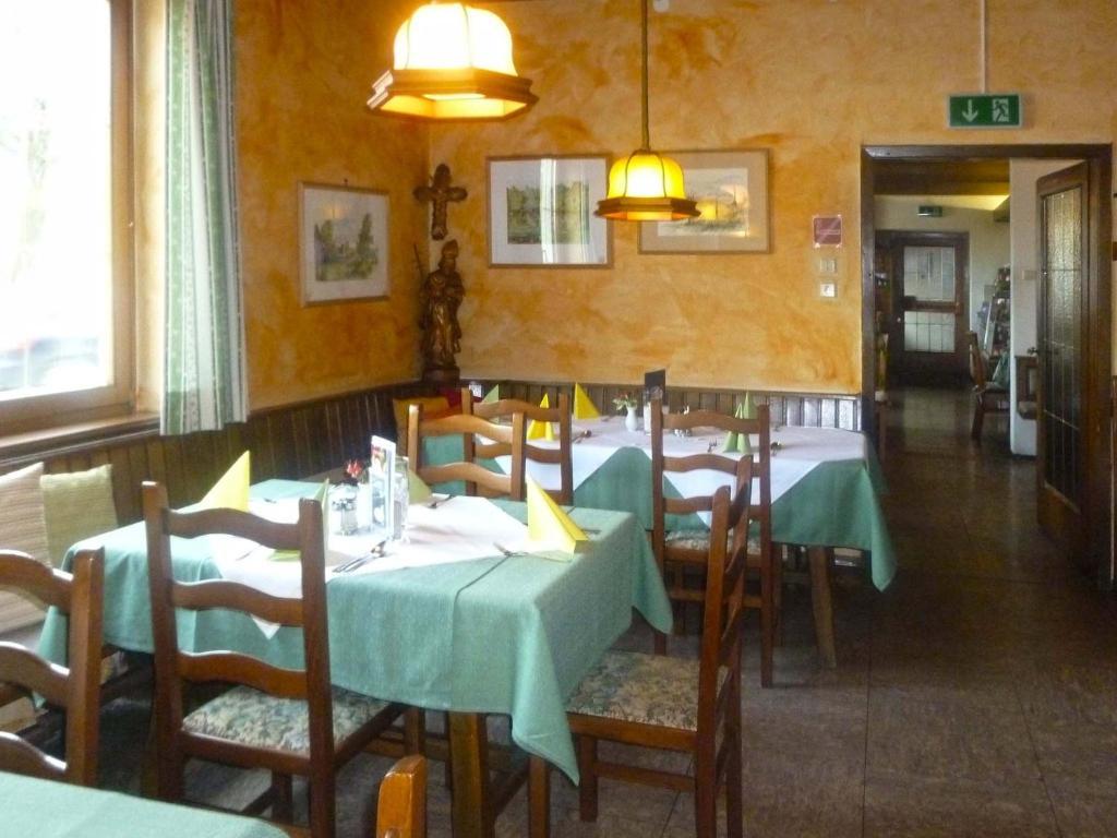 ホテルGasthof Thaller Lebring エクステリア 写真
